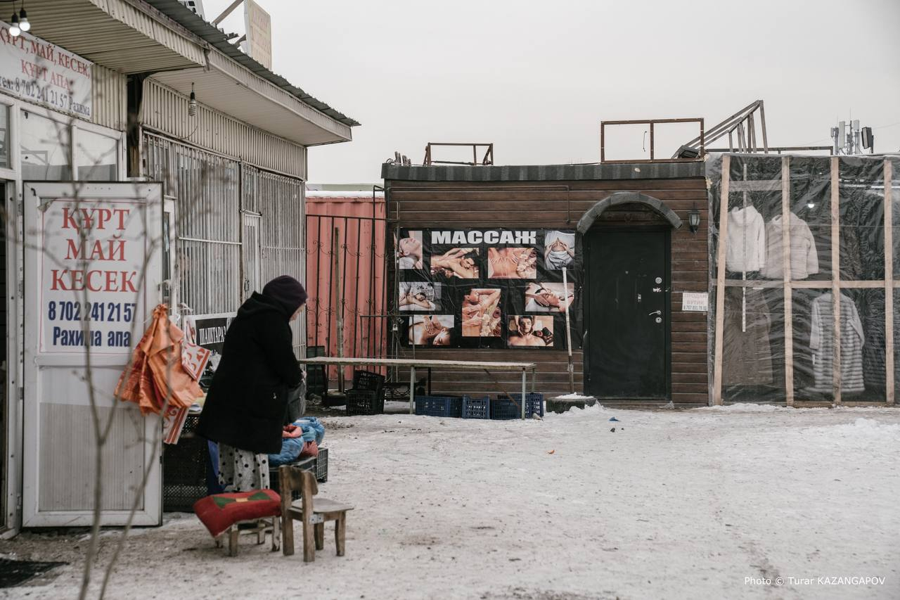 Суд вынес приговор за махинации вокруг Никольского рынка в Алматы