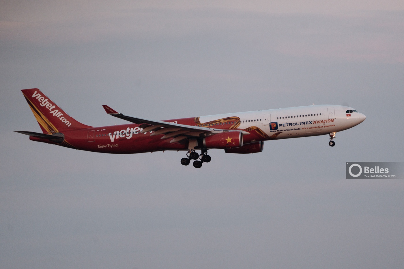 Прямые рейсы из Алматы в Прагу запустят летом