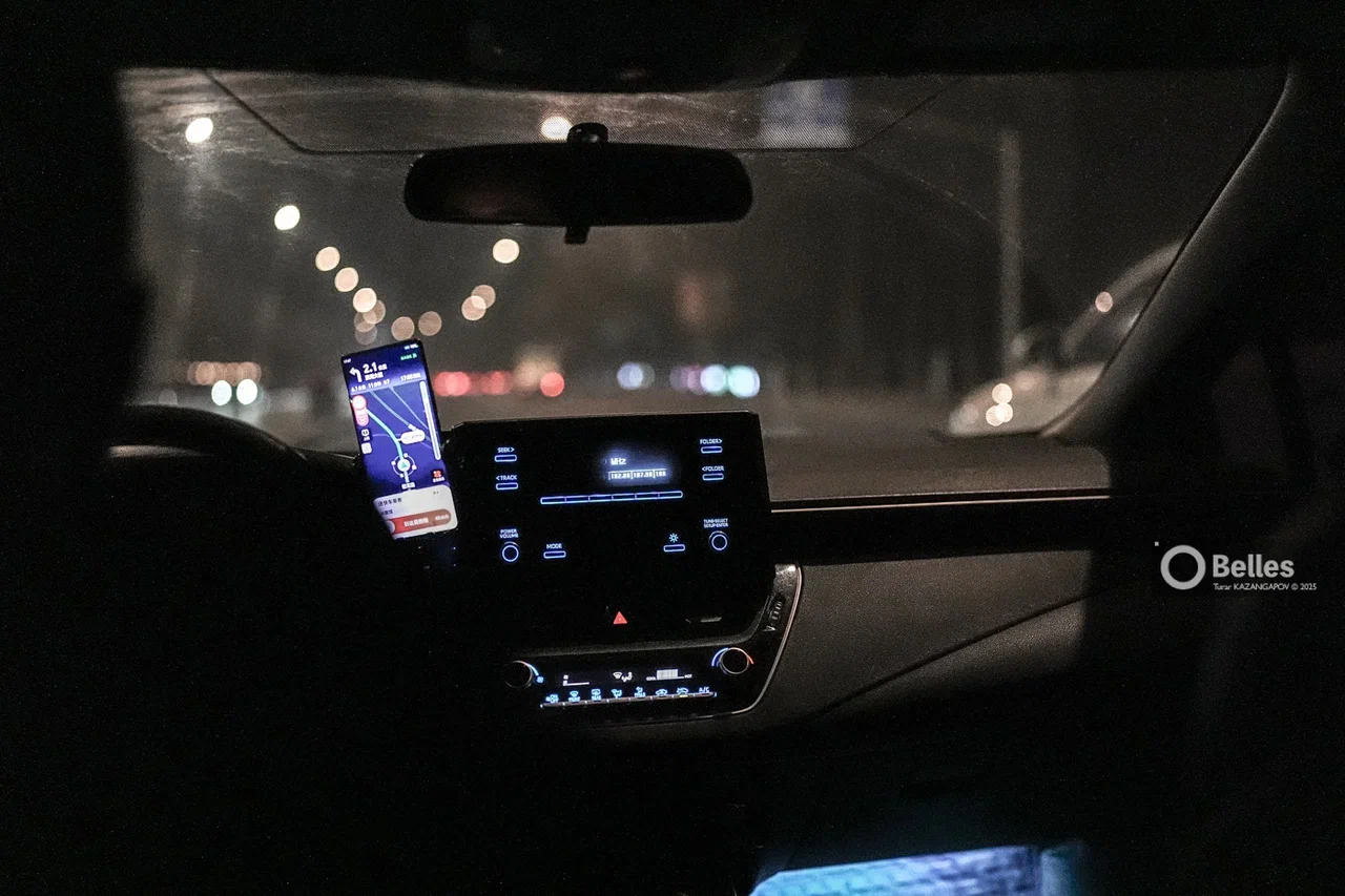 Таксистов с долгами по алиментам будут искать через Yandex