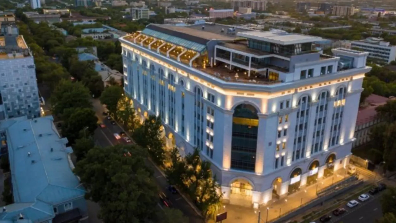 В Алматы выставили на аукцион бизнес-центр Kaisar Plaza за 61,5 млрд тенге