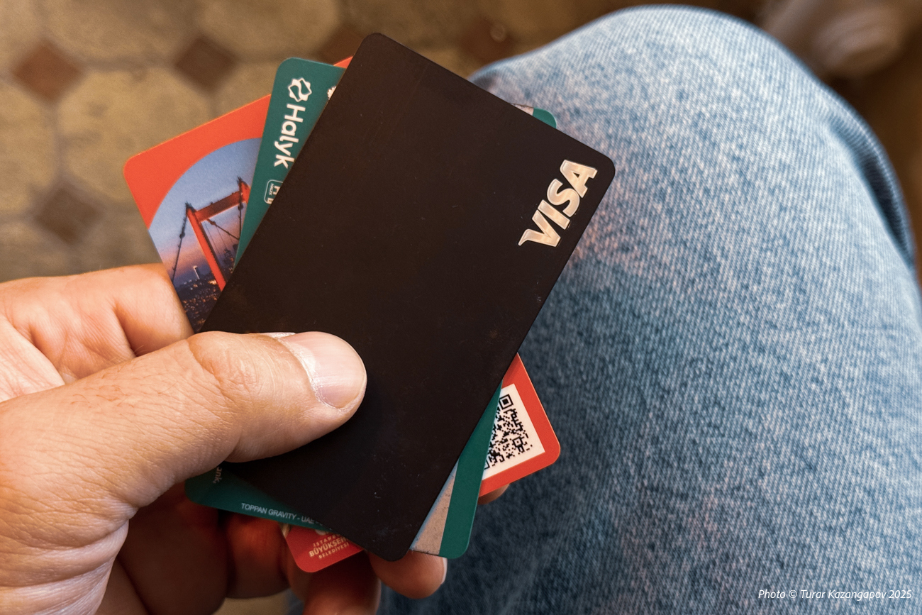 Минюст запускает акцию со снятием арестов с «социальных» счетов казахстанцев