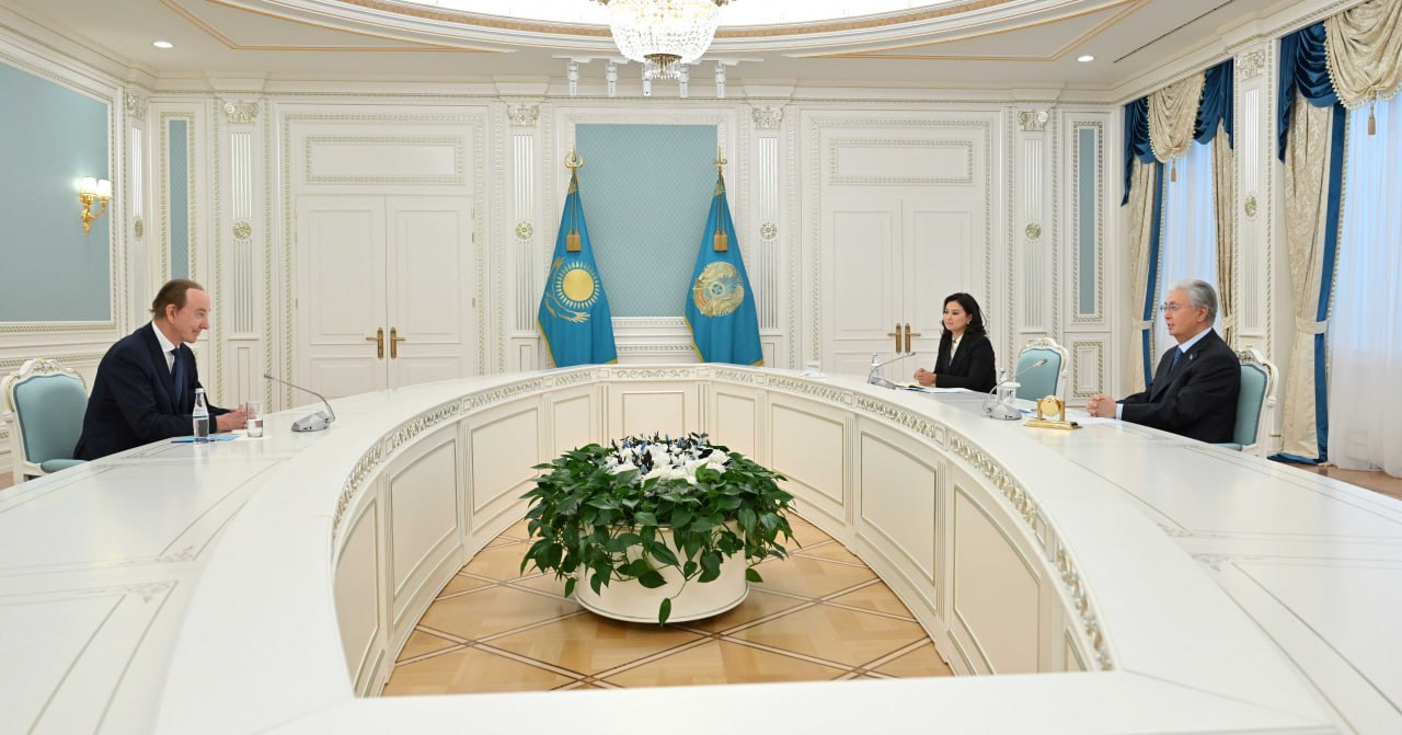 Токаев обсудил с главой Air Astana запуск прямых рейсов в США