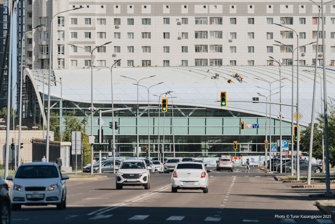 Зачем на линии LRT в Астане установили сразу 187 светофоров