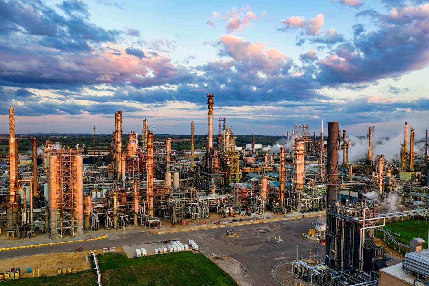 Казахстану предложили построить НПЗ на территории Украины и поставлять нефть