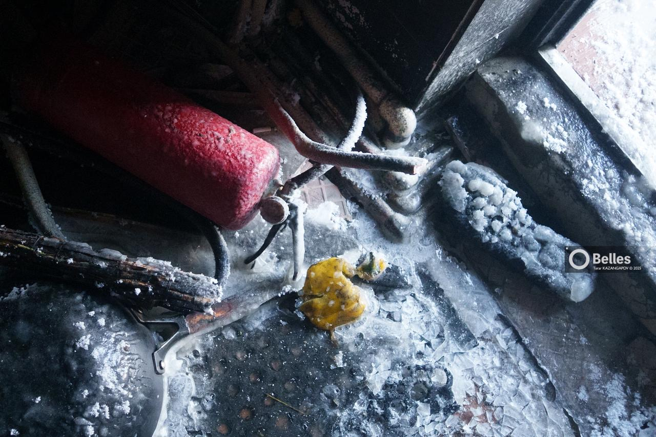 Газовые баллоны вынесли из горящего гаража и предотвратили взрыв в Акмолинской области