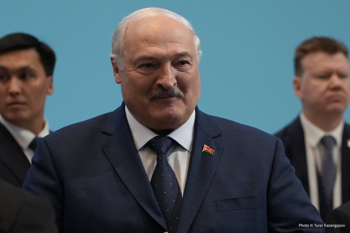 «Не надо лепить где попало» — Лукашенко высказался о развитии искусственного интеллекта в Астане