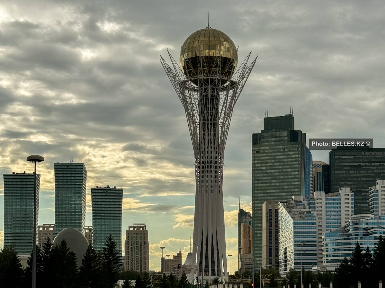 В Астане по запросу России задержали украинку, прилетевшую за внуком