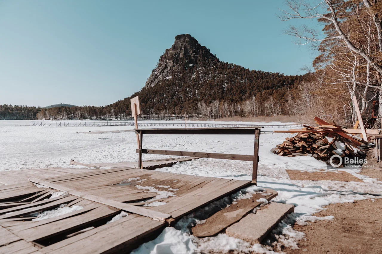 Более 260 кубометров мусора вывезли из нацпарка «Бурабай» за зиму