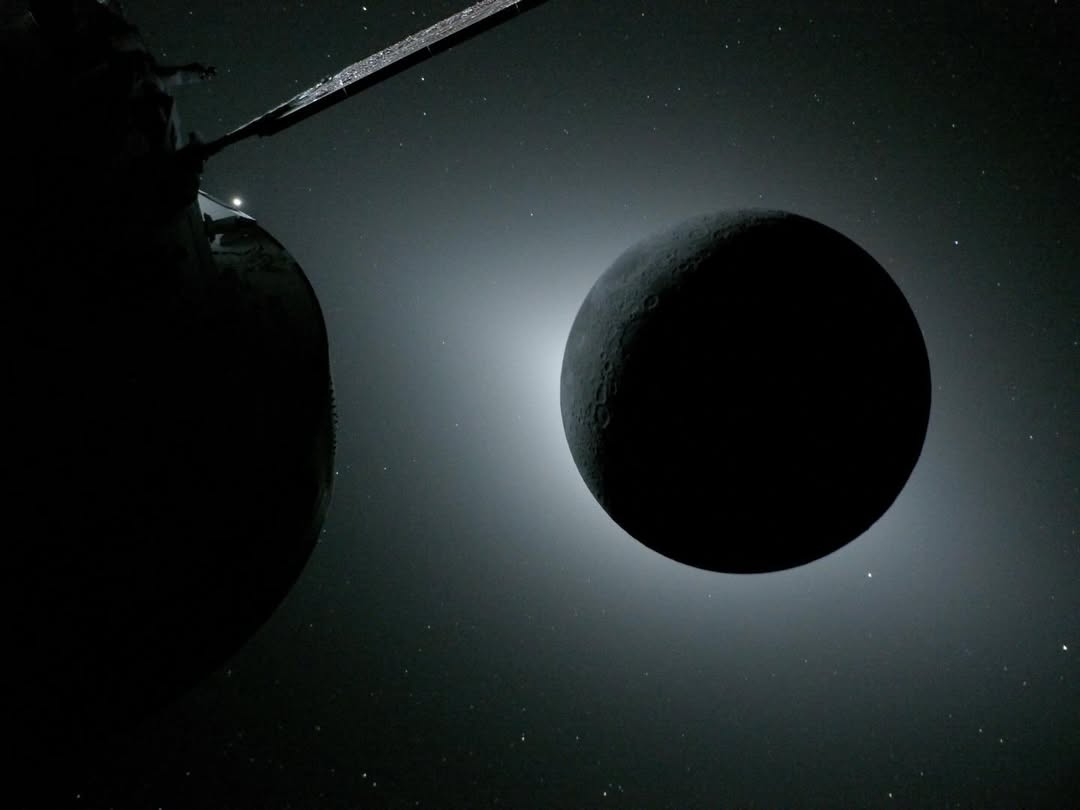 Астронавты Artemis II наблюдали солнечное затмение у обратной стороны Луны