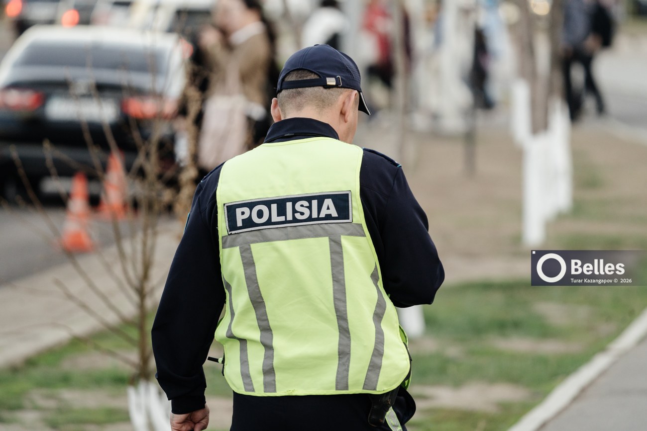 Пранк над полицейским закончился арестом для жителей Астаны