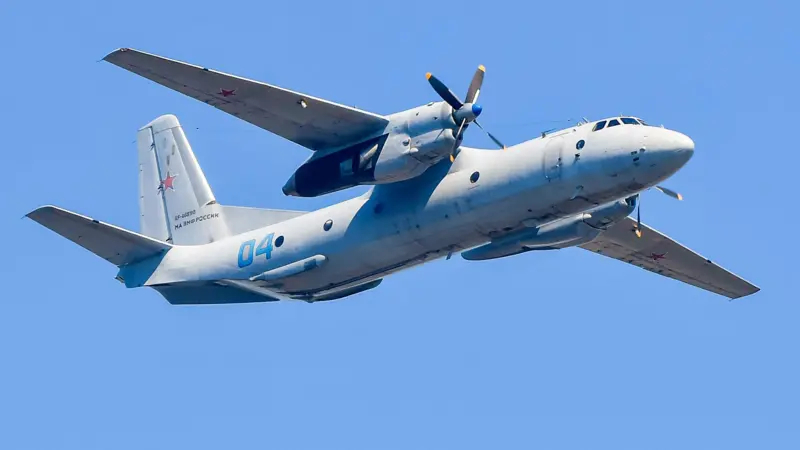 При крушении самолета Ан-26 в Крыму погибли 30 человек