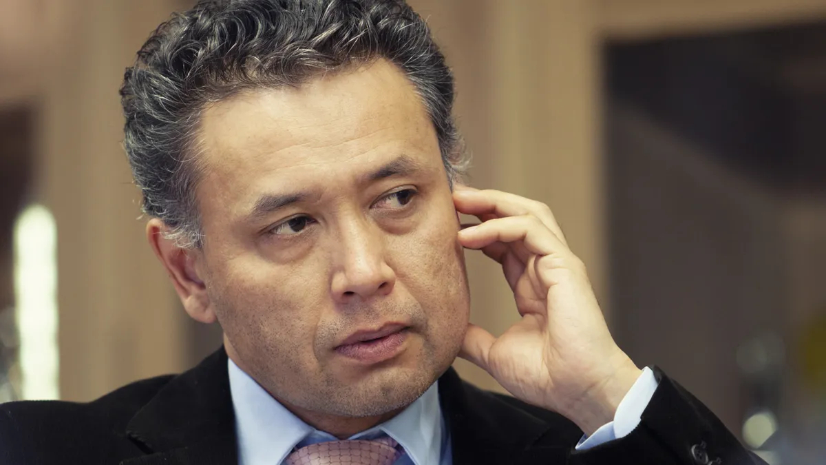 Турсен Алагузов получил орден «Парасат»