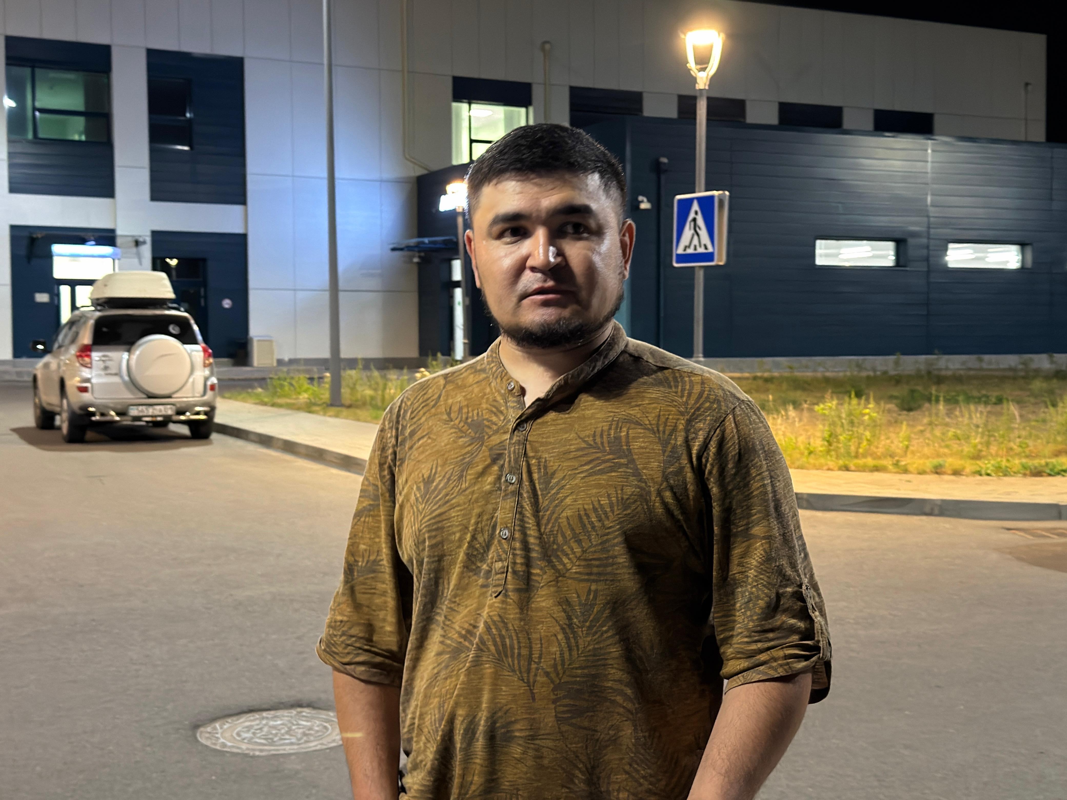 «Отключили аппарат»: семья погибшего срочника Ербаяна Мухтара не верит в версию больницы