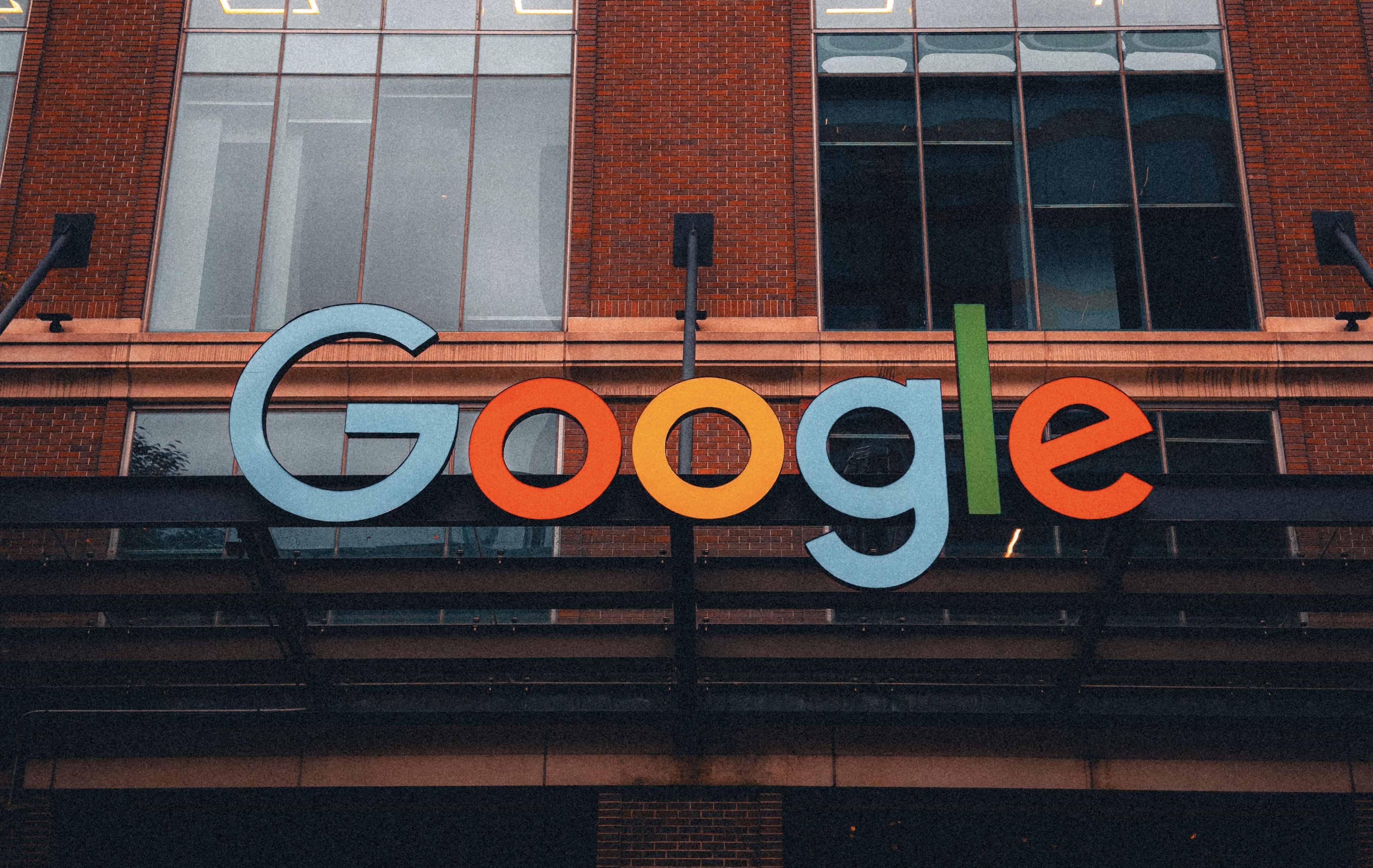 Казахстан заработал 171 млрд тенге на «налоге на Google»