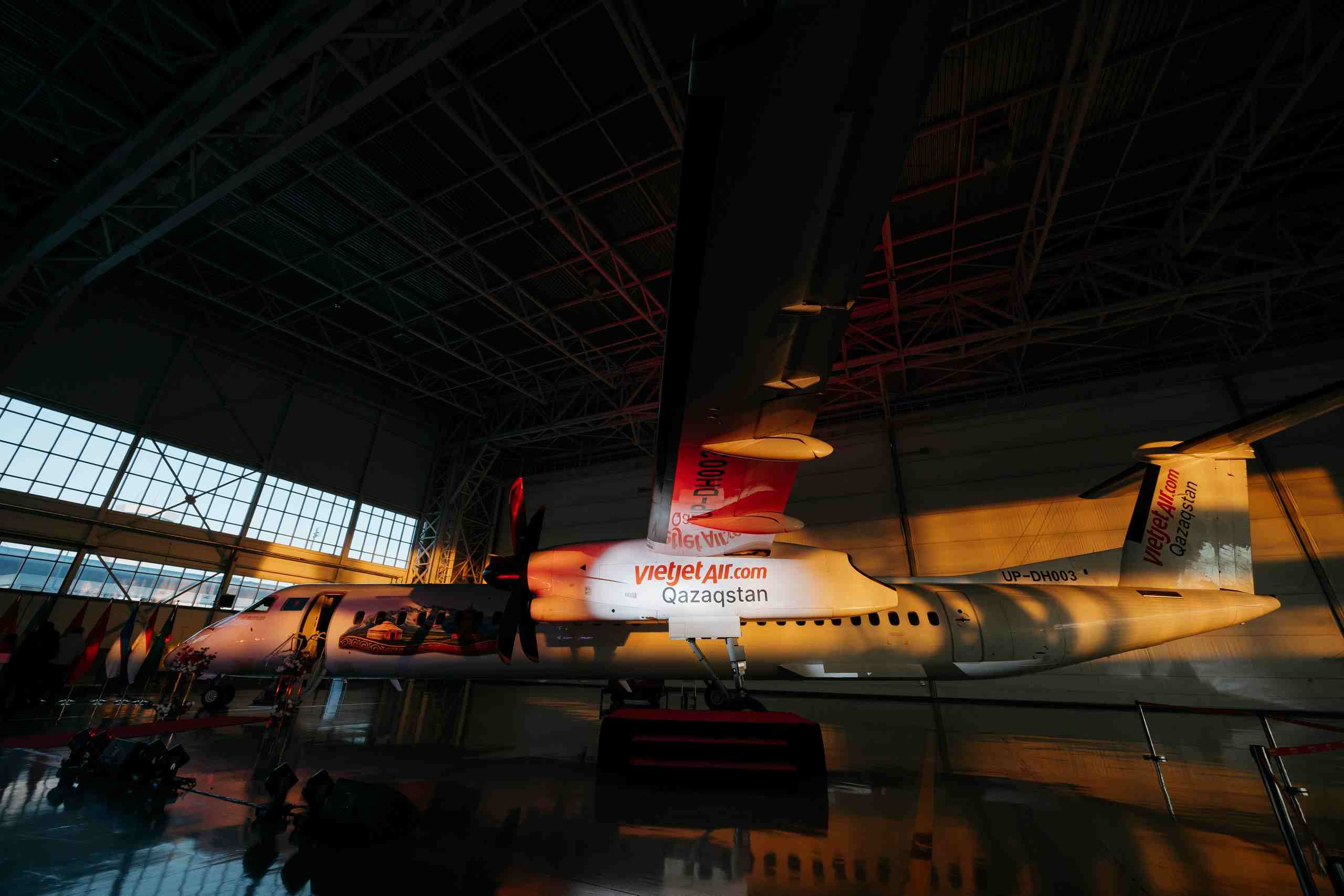VietJet Qazaqstan отменила рейсы из Астаны в Омск из-за угрозы БПЛА