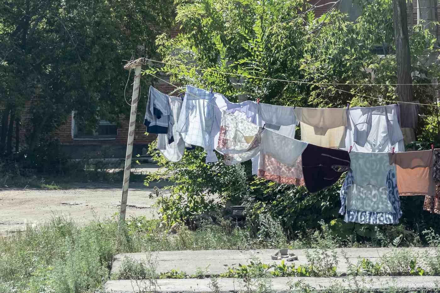 До +42 градусов и гроза: какой будет погода в Астане, Алматы и Шымкенте 13–15 августа