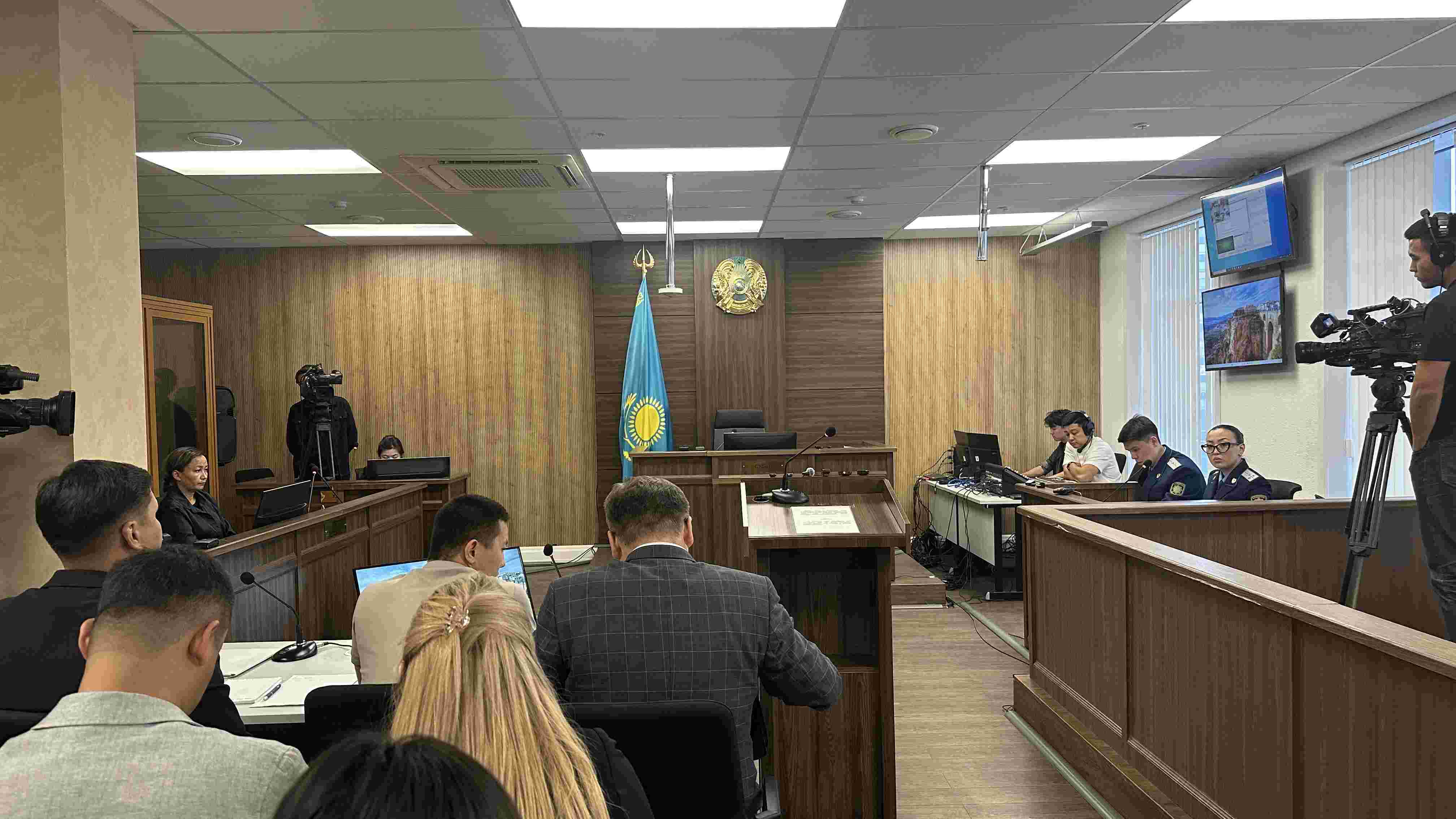 «Личные причины»: вдовец фельдшера Улданы Мырзуан отказался от статуса потерпевшего
